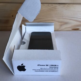 nieuwsbrief actie Apple iPhone SE 128GB 4&quot; zwart simlockvrij