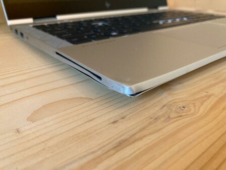 *schade* HP laptop EliteBook x360 830 G7 i5 10310U 8GB 256GB NVMe 13.3 inch GEEN garantie