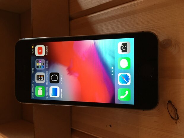 Opruiming Apple iPhone 5s 16GB 4" (activation lock)