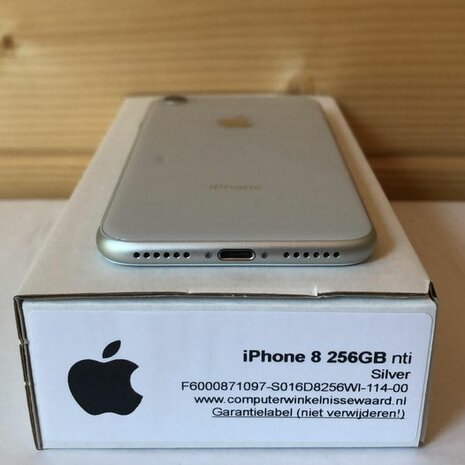 iphone 8 256gb zilver