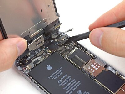 Nieuwe hoge kwaliteit Accu laten monteren iPhone 8