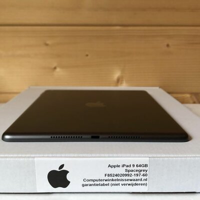 Apple iPad 9 space gray 64GB 10.2" WiFi (4G) + garantie