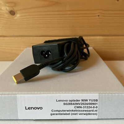 nieuwstaat Lenovo laptop Adapter origineel 90W